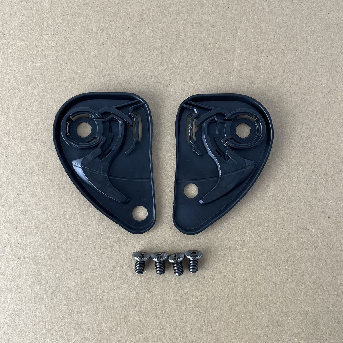 Helmet Visor Base Plate Pivot  - đánh giá và giá Motorcycle Gear Helmets